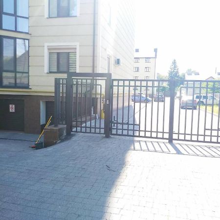 Centre In Uzhgorod Apartamento Exterior foto